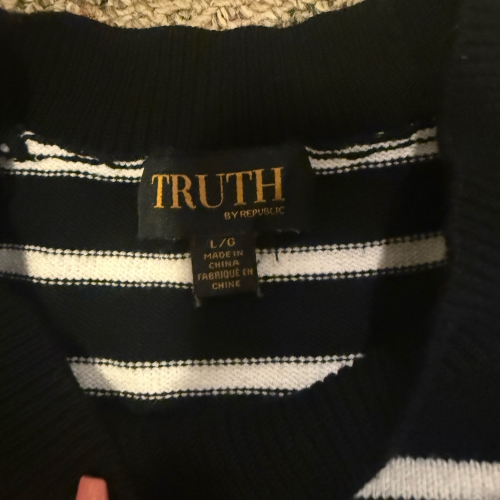 Truth Women's Striped Black and White Sweater - Picture 3 of 4